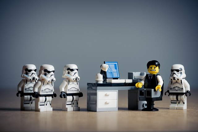 can an employer monitor employees in the philippines